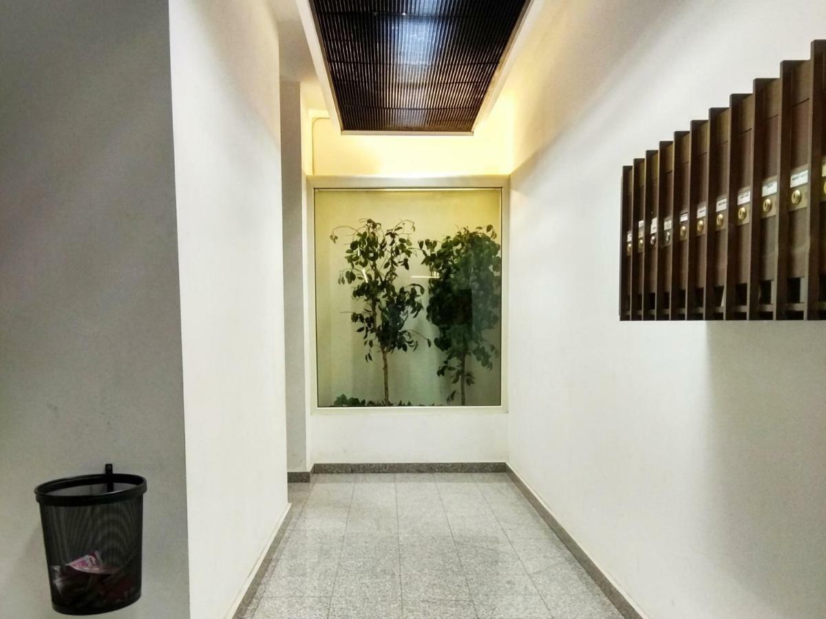 Green Apartment-City Centre Cagliari Exterior photo