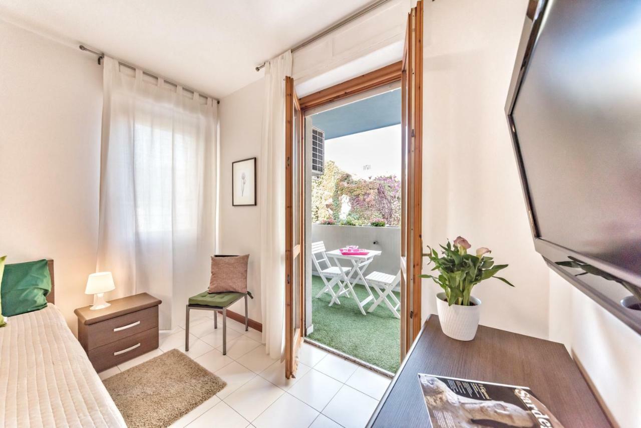 Green Apartment-City Centre Cagliari Exterior photo