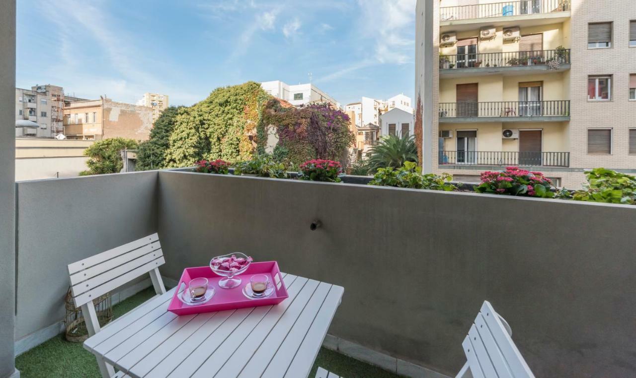 Green Apartment-City Centre Cagliari Exterior photo